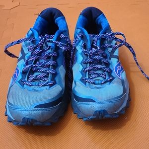 Saucony Trail Sneakers